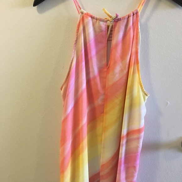 🌸Vibrantly Colored Soho Top - Picture 2 of 4